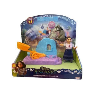 Disney Encanto Luisa Madrigal Super Strength 3' Doll 4 Piece Set